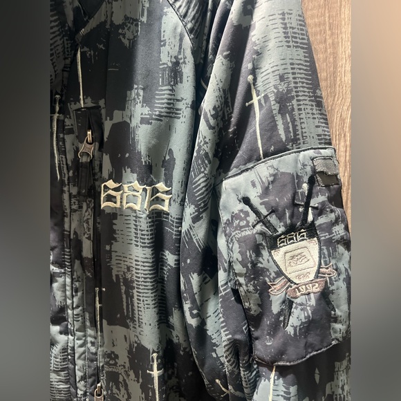 686 Rare ACE Artist limited edition Men’s snowboard/ski Jacket Black Medium EUC - Picture 2 of 7